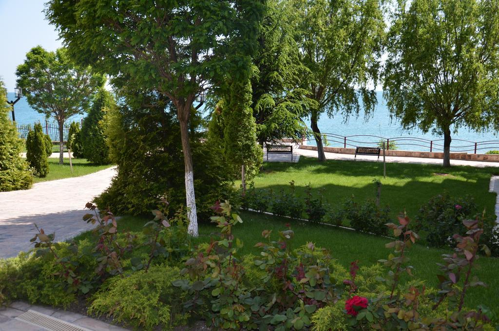 Single Private Apartments In Marina View Fort Beach Sveti Vlas Ngoại thất bức ảnh