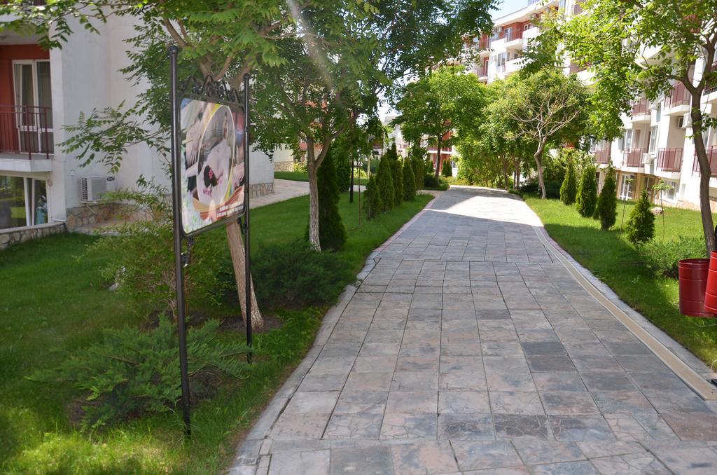 Single Private Apartments In Marina View Fort Beach Sveti Vlas Ngoại thất bức ảnh