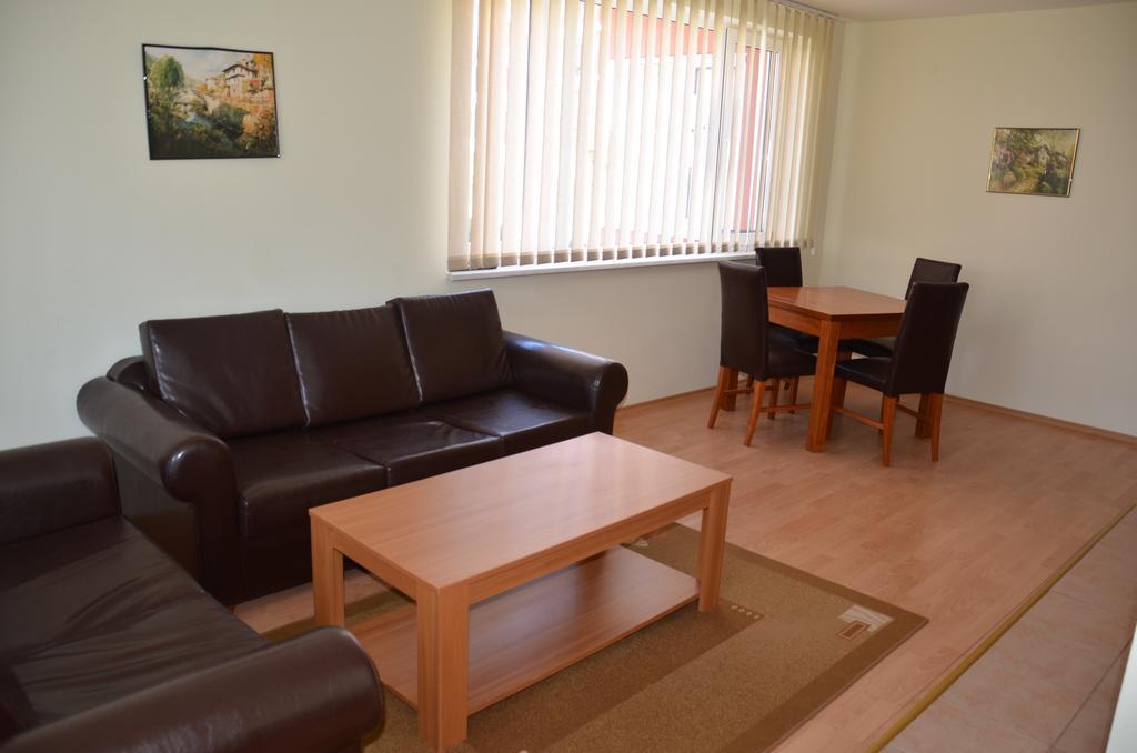 Single Private Apartments In Marina View Fort Beach Sveti Vlas Ngoại thất bức ảnh