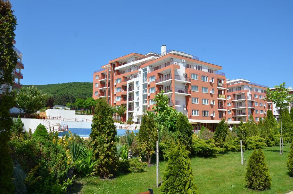 Single Private Apartments In Marina View Fort Beach Sveti Vlas Ngoại thất bức ảnh